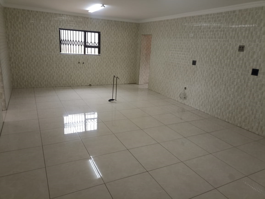 8 Bedroom Property for Sale in De Bakke Western Cape